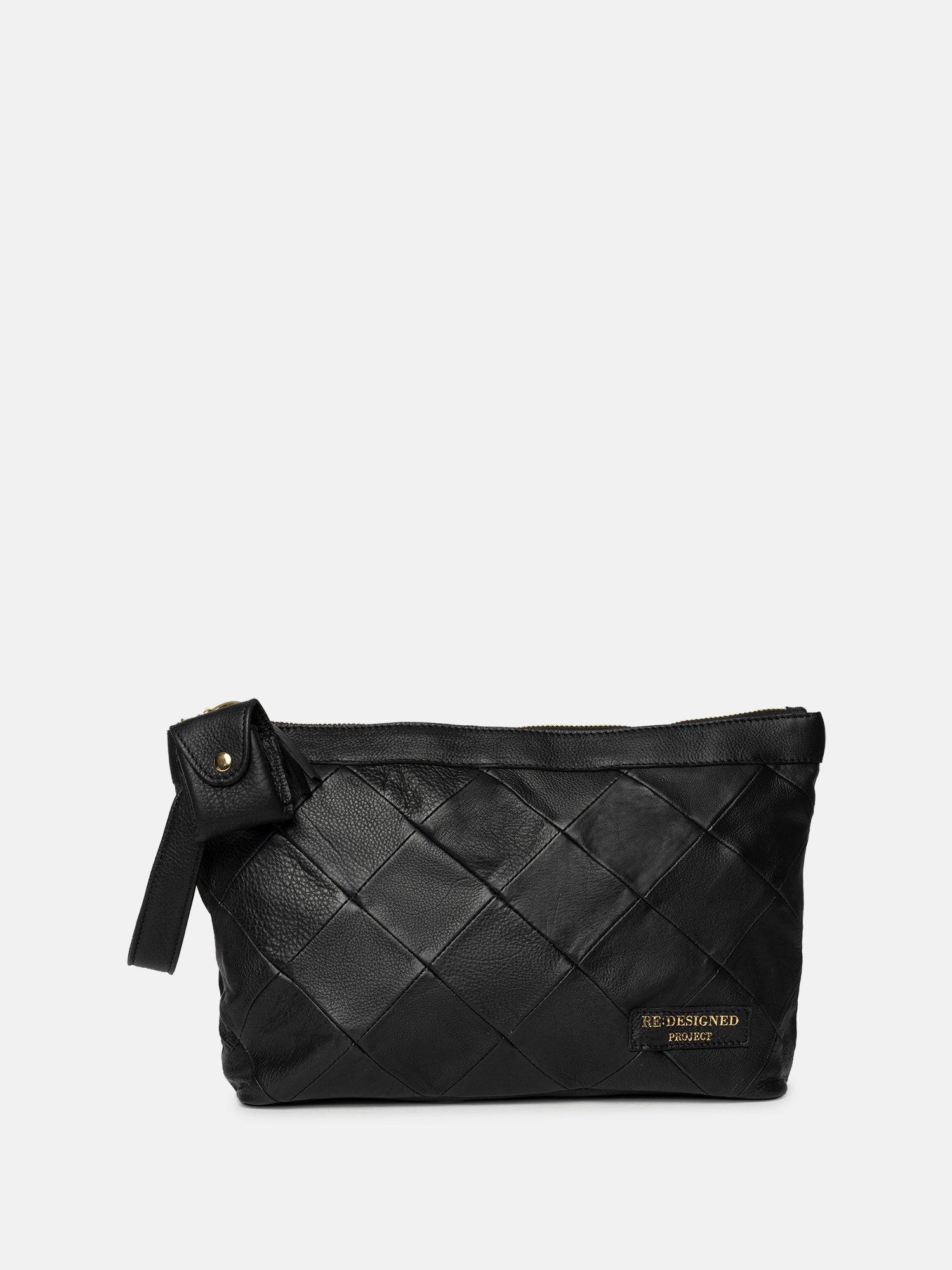 Project 17 - Black/Gold - One Size