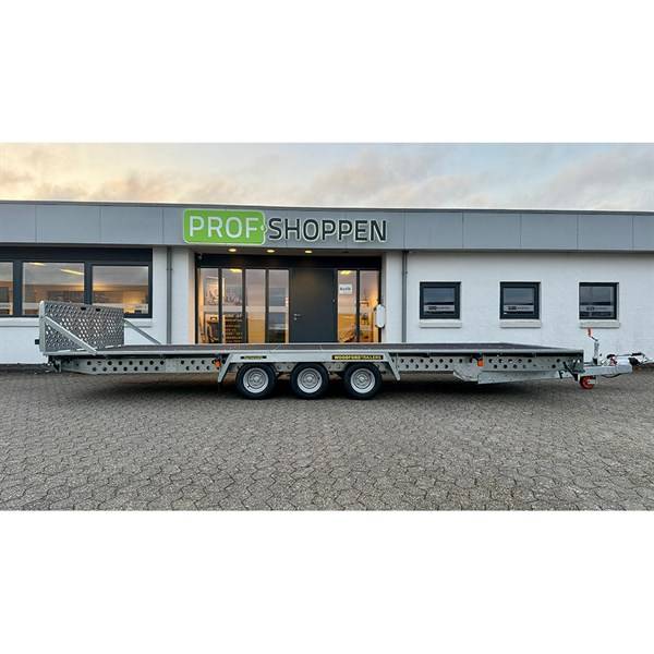 Woodford platformtrailer FBT-311 3 aksler - 3.500 kg inkl. hydraulisk tip og bagrampe.