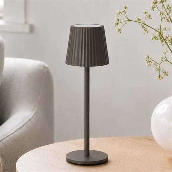 Trådløs Bordlampe Med Touch og Dæmper H: 27 cm, Lys Brun.