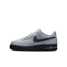 Nike Air Force 1-sko til større børn - grå - 32