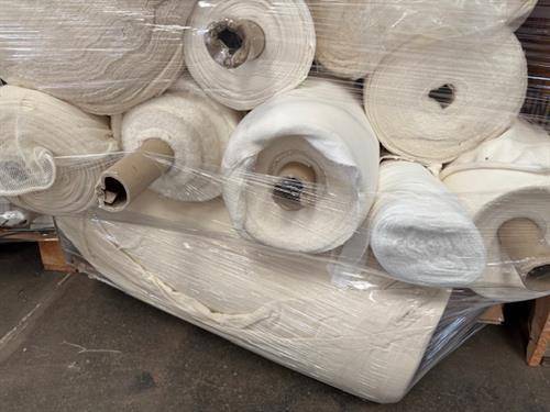 Pakke med 9 meter offwhite / hvid jersey - uspecificeret