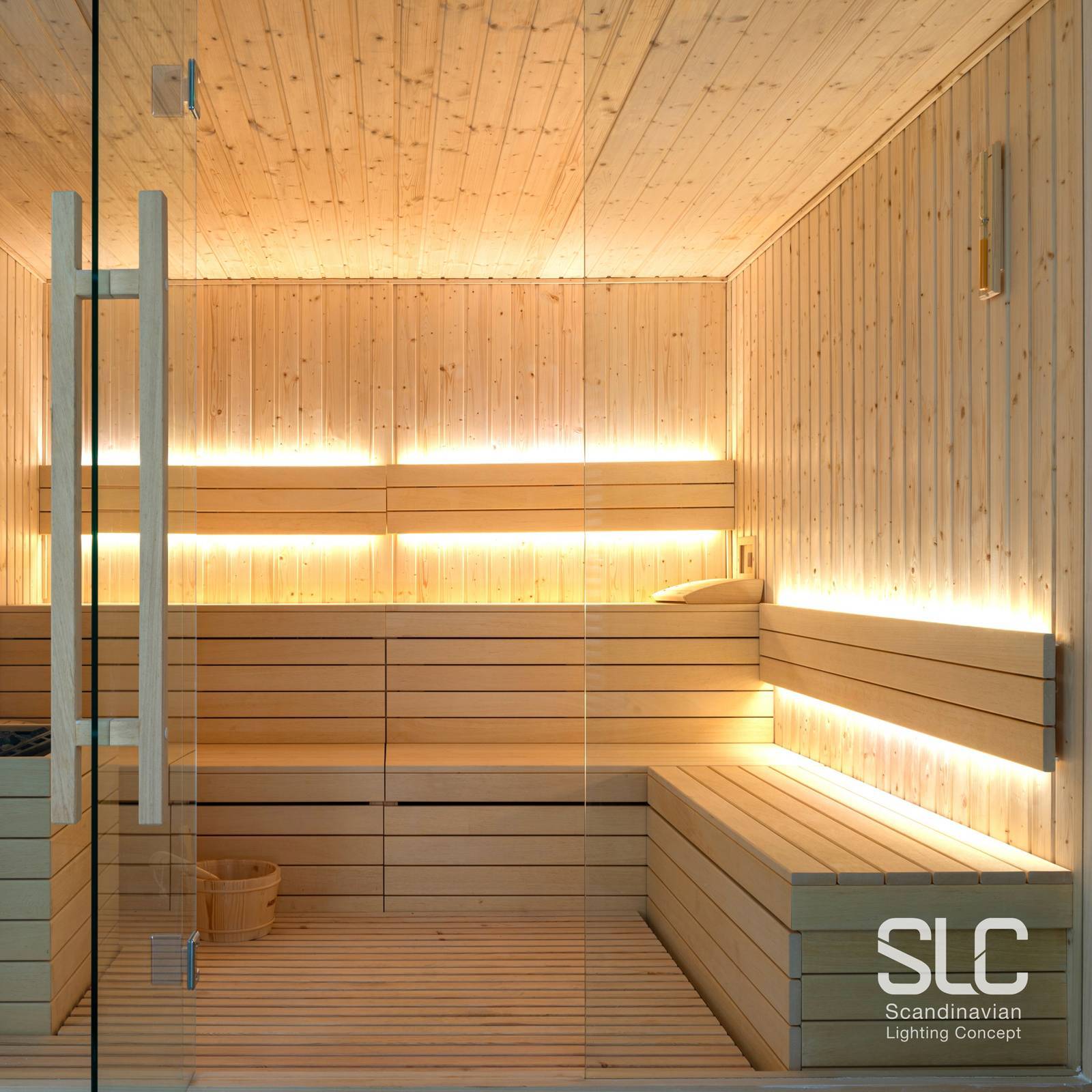 The Light Group SLC LED-Strip sauna op til 105°C, 24V IP67 5m 3.000K Sauna, dæmpbar, Hvid/opal, Stue/spisestue, Plast, Moderne