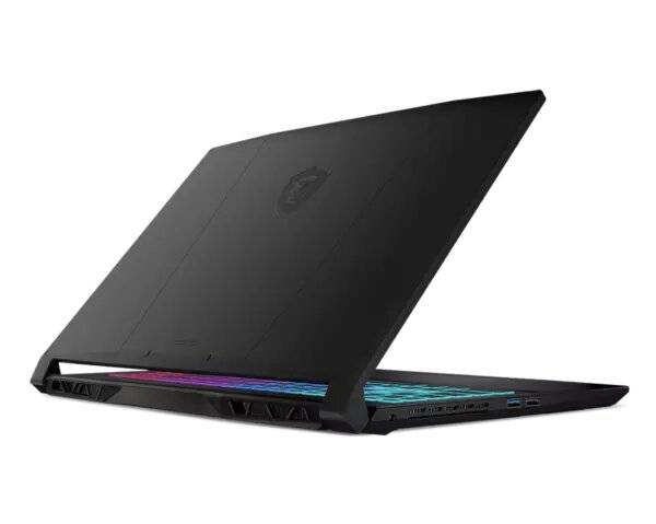 MSI Katana 15 B12VFK-1035NEU / i5-12450H / 16GB / 512GB / RTX 4060 (Fyndvara - Klass 1)