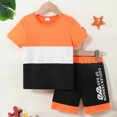 2st Pojkset, Dubbellager Milk Silk Material, Colorblock Design, "Cooler Version Of Dad" Text, Lämplig för sommar, Sweatshirt & Sweatpants Set - Orange (6Y,7Y,4Y,5Y)