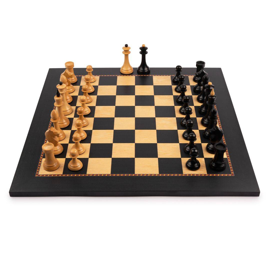 The Queen's Gambit officielt skakspil (50 mm felter + 96 mm konge)