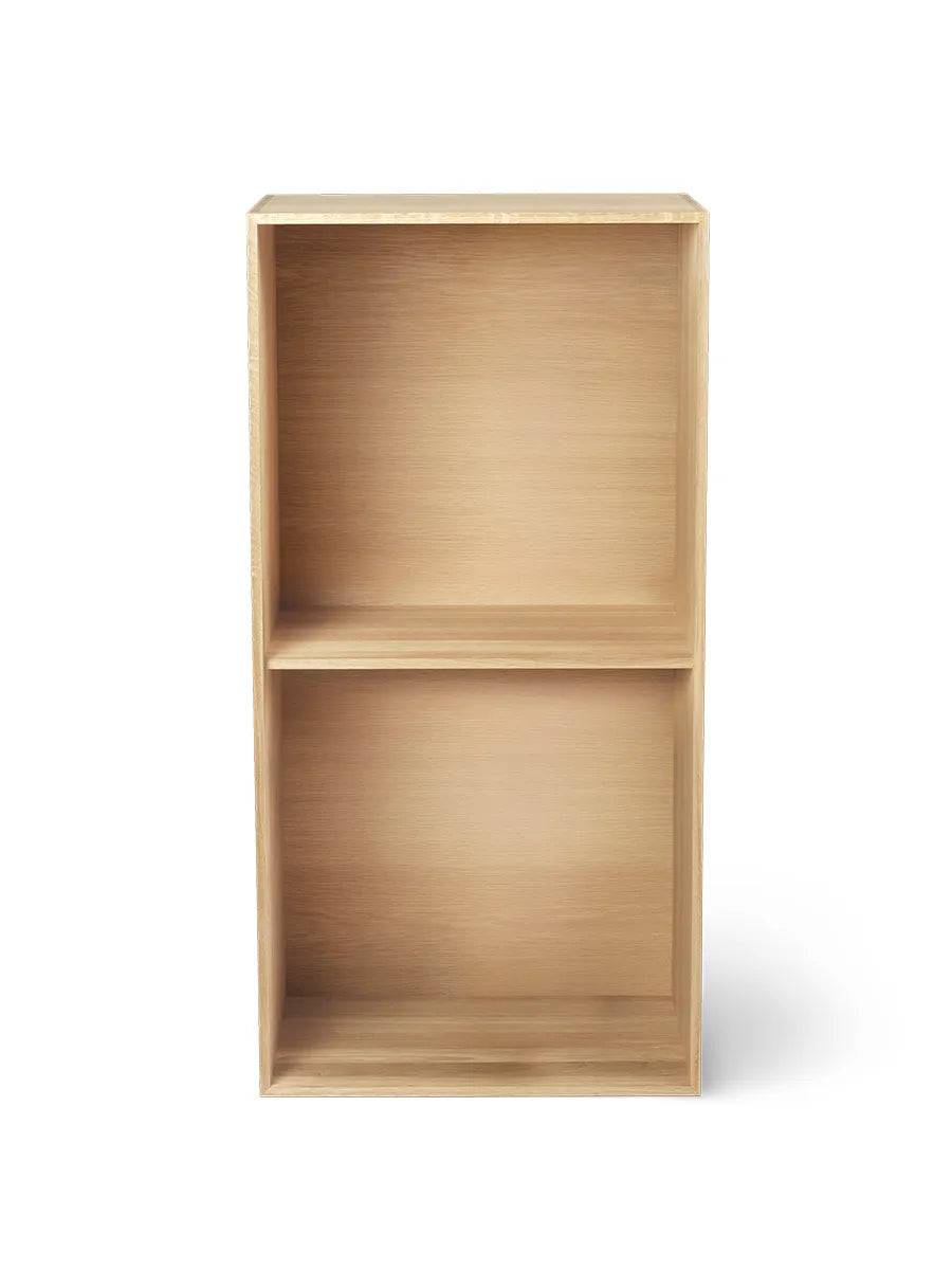 FK63 Reol, oprejst fra Carl Hansen & Søn Dybde: 27 cm / Eg hvidolie - Jacobsen Plus