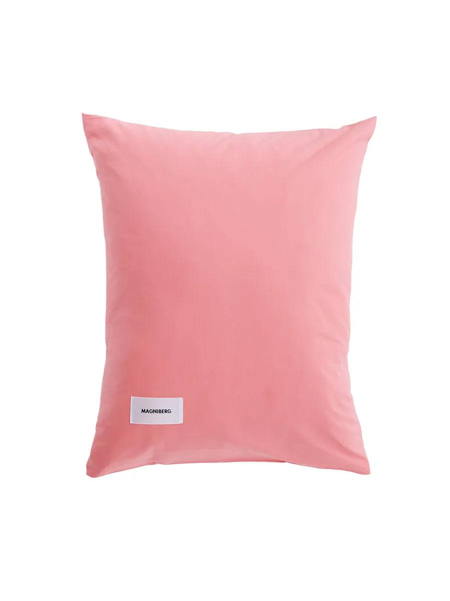 Pure Poplin Pillow Cover Single 60x63 cm fra Magniberg Coral Pink - Jacobsen Plus