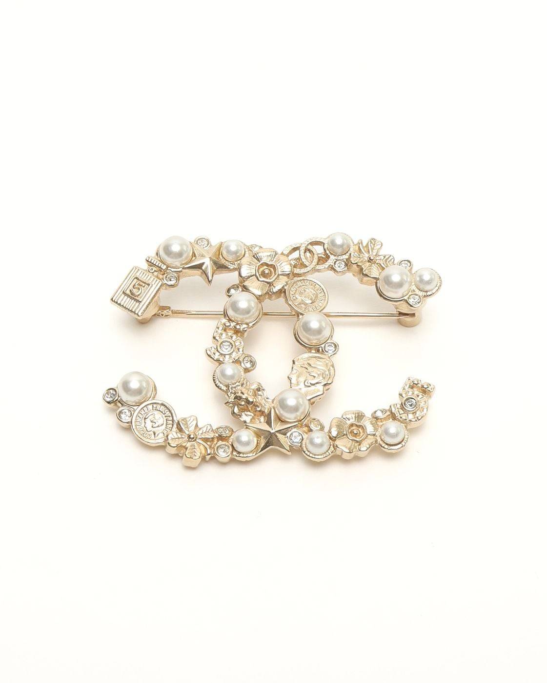 Chanel Coco Mark Pearl Brooch - Gold - One Size