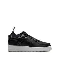 Nike - x Undercover Air Force 1 låga sneakers - unisex - läder/gummi/Tyg - 13 - Svart