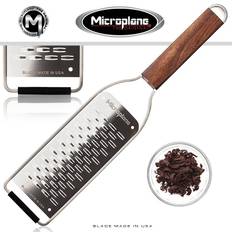 Microplane rivejern med træ håndtag. Medium.