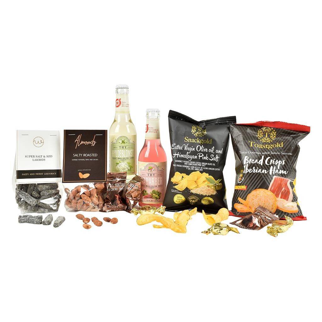 Weibel gavekurv med sodavand og snacks.