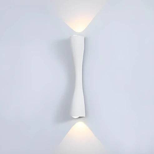 RéconfortGlow – Elegant Vattentålig Vägglampa för Inomhus och Utomhus - Vit / 35 x 6cm / Kall Vit
