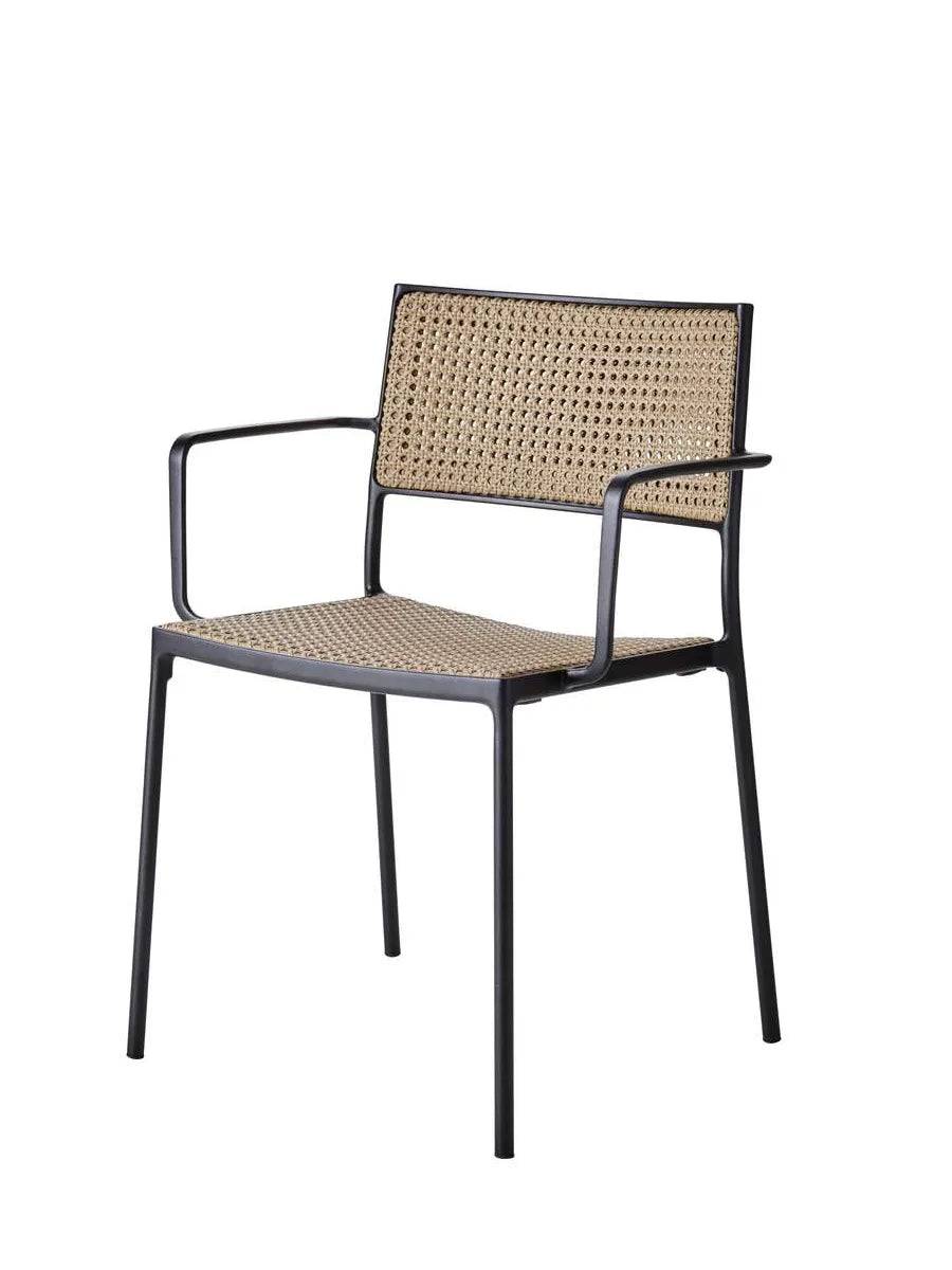 Less Armstol fra Cane-line Natural - Jacobsen Plus