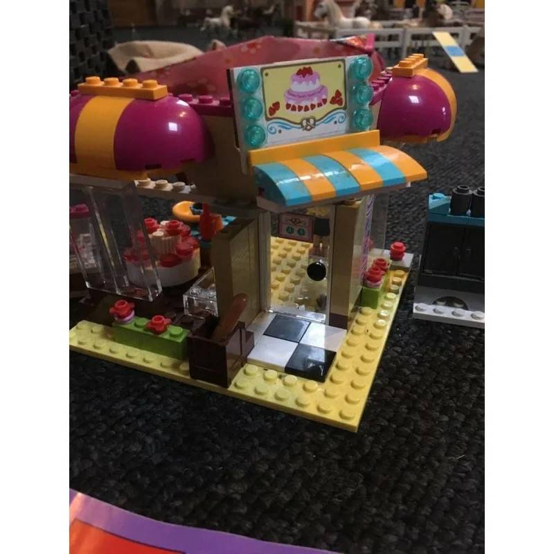Lego Friends Bageri BRUGT Loppemarked.