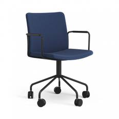 Konference stol Stella, Understel Svartlackerat stål, Tyg Kvadrat Steelcut Trio 3 0195