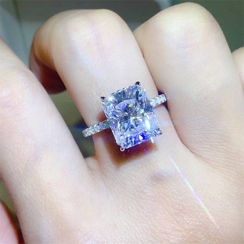 5 Carat Munsieur Moissanite Jewelry — crowned brilliance, handcrafted perfection, unmatched fire Ring - Silver / 9
