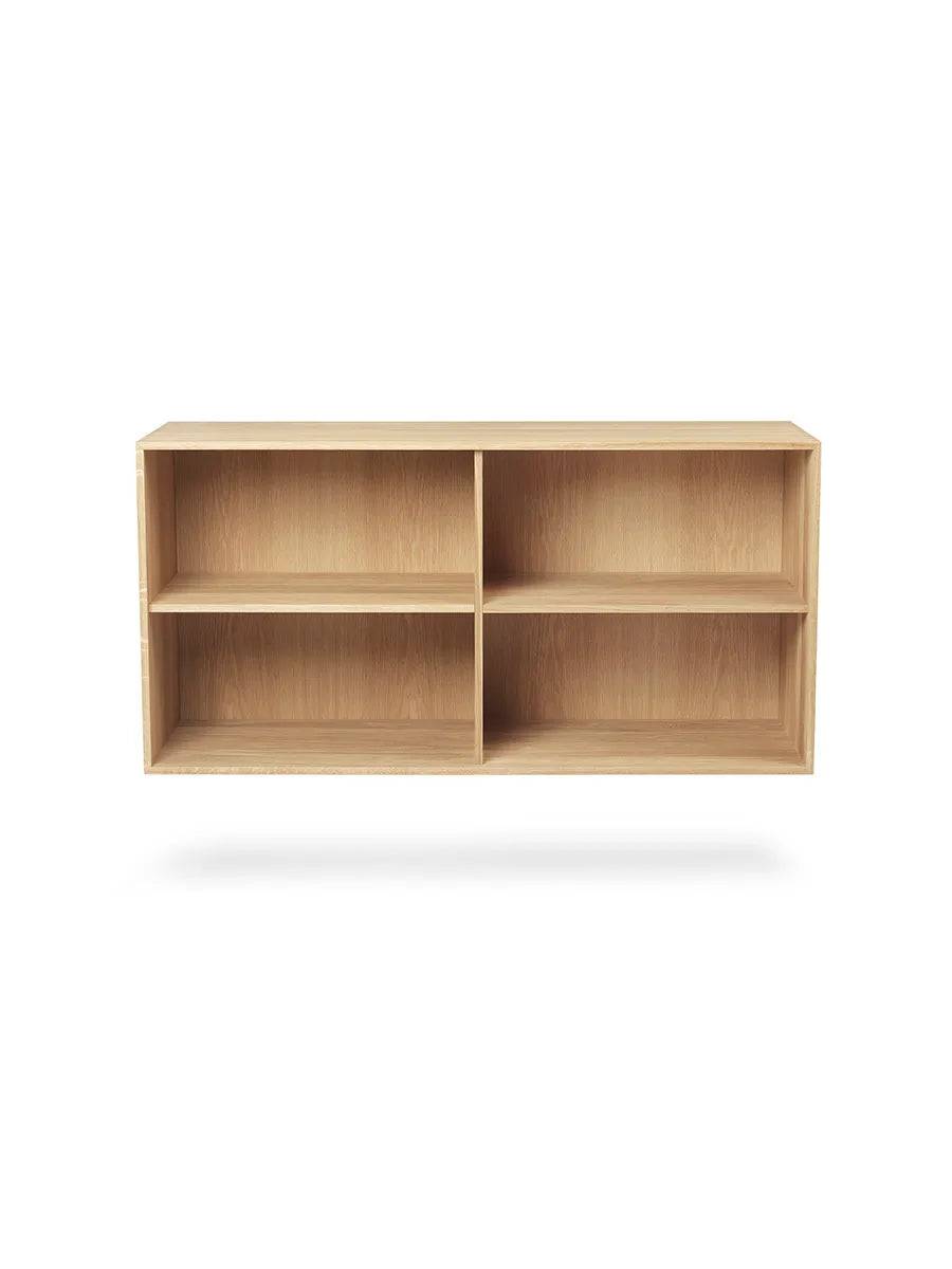 FK63 Reol med hylder fra Carl Hansen & Søn Dybde: 27 cm / Eg hvidolie - Jacobsen Plus