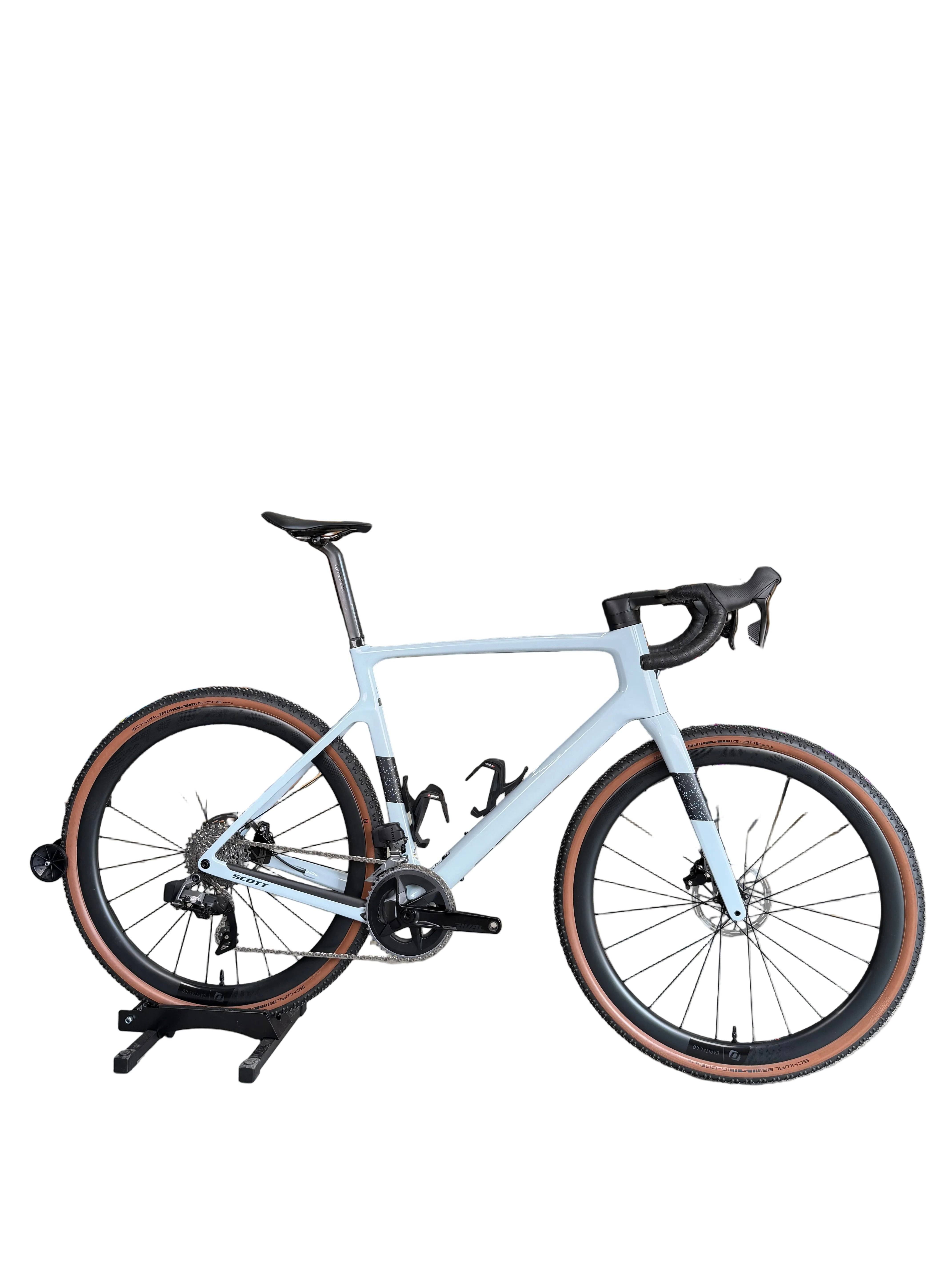 Scott Addict Gravel - SRAM Rival AXS 2x12sp - Syncros Capital X40 Carbon
