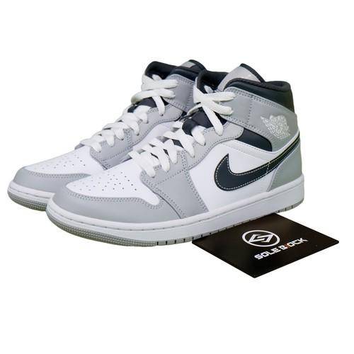 Air Jordan Air Jordan 1 Mid Light Smoke Grey Jordan 1 AJ1 Mid 554724-078 43 grå/rök