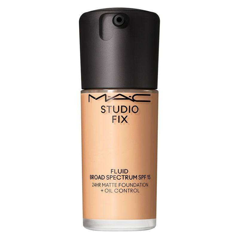 Mac Studio Fix Fluid SPF 15 - Mattgørende make-up 30 ml NC17