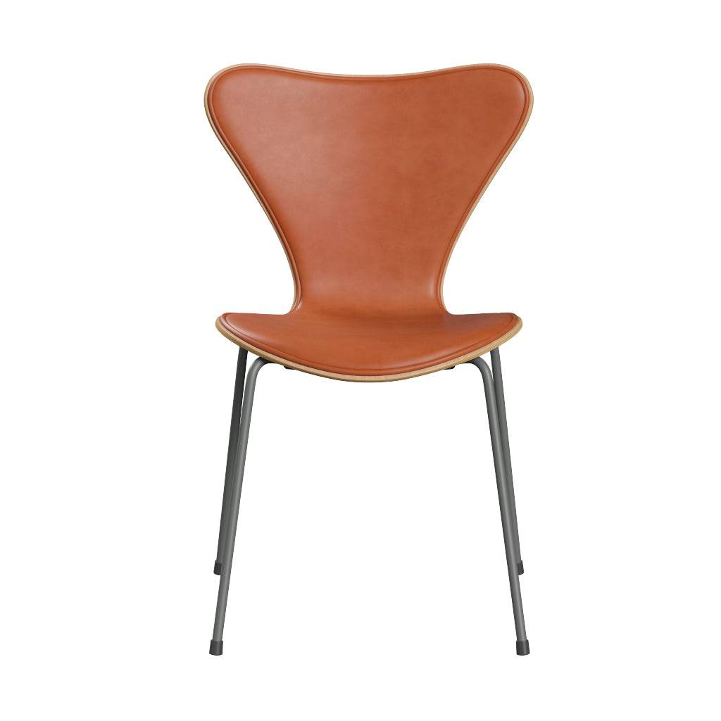 Fritz Hansen - 3107 stol, naturfiner og forsidepolstret i Grace læder Bøg - Valnød læder - Silver Grey stel - Jacobsen Plus