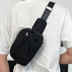 Enfärgad nylontyg Mini bröstväska med tofsdekoration, fashionabel sportig stil All-Match-väska för män Slingväska Fanny Pack Bum Bag Midjeväska Tillba - Svart - En-Storlek