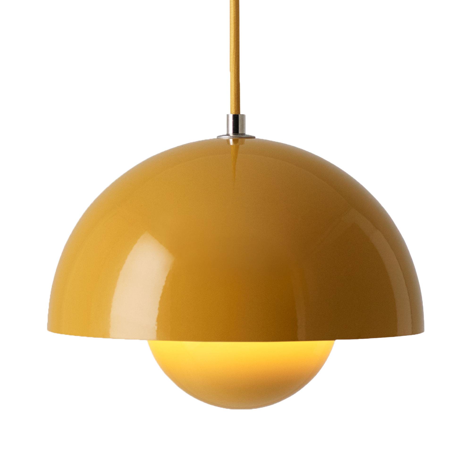Flowerpot VP7 Pendel, Ø37 cm, af Verner Panton Mustard.