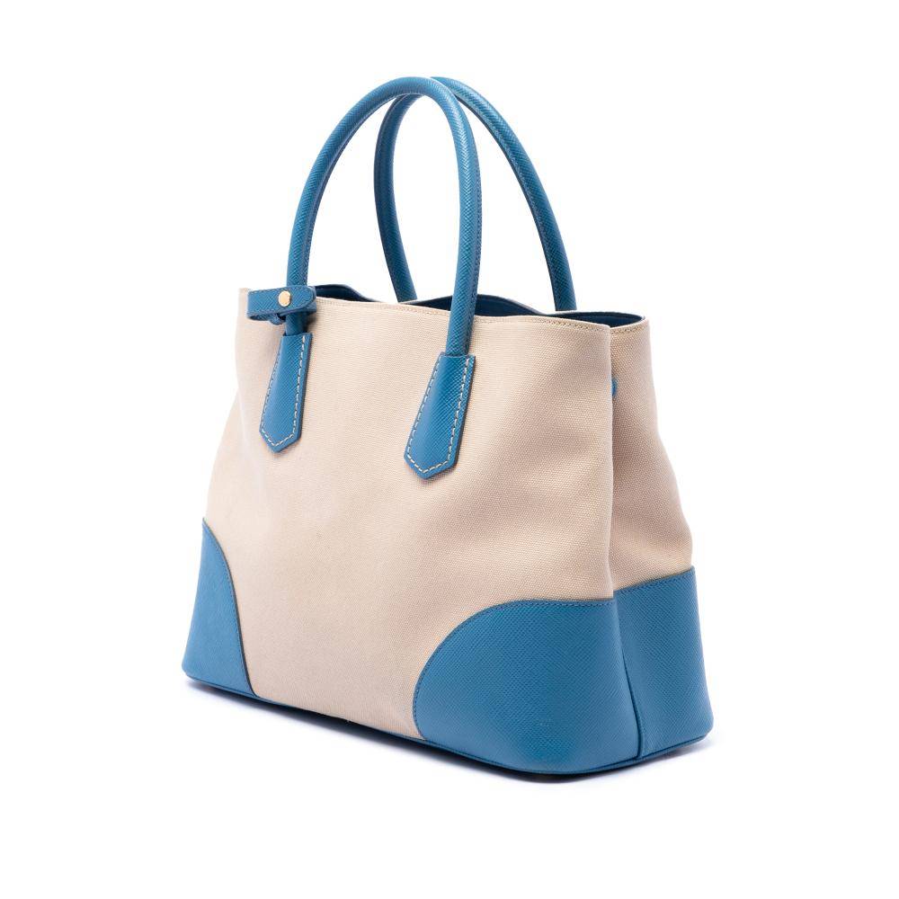 Prada Vintage Prada Tote L 24.50cm x W 33.50cm x D 15cm - Totebags hos Magasin.
