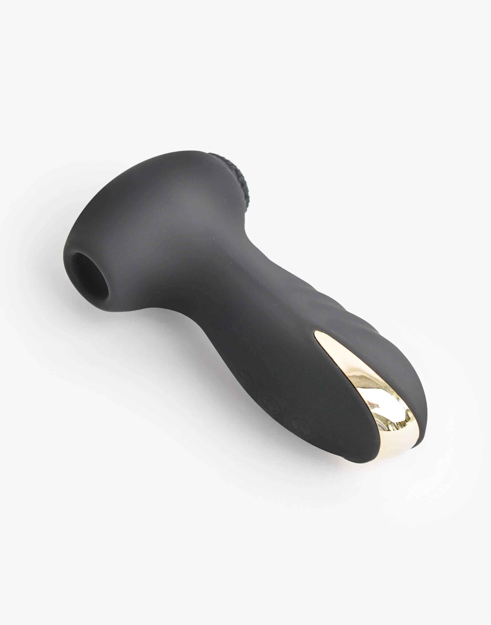 Pretty Love Hammer suction stimulator.