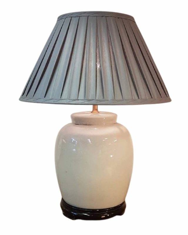 Vallentuna armatur & skärmateljé K3 Bordsfot Beige Urna exkl. skärm