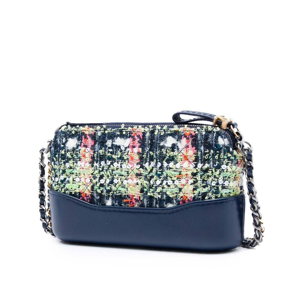 Chanel Vintage Chanel Crossbody Bag L 10.50cm x W 16cm x D 3cm - Crossbody Tasker hos Magasin.