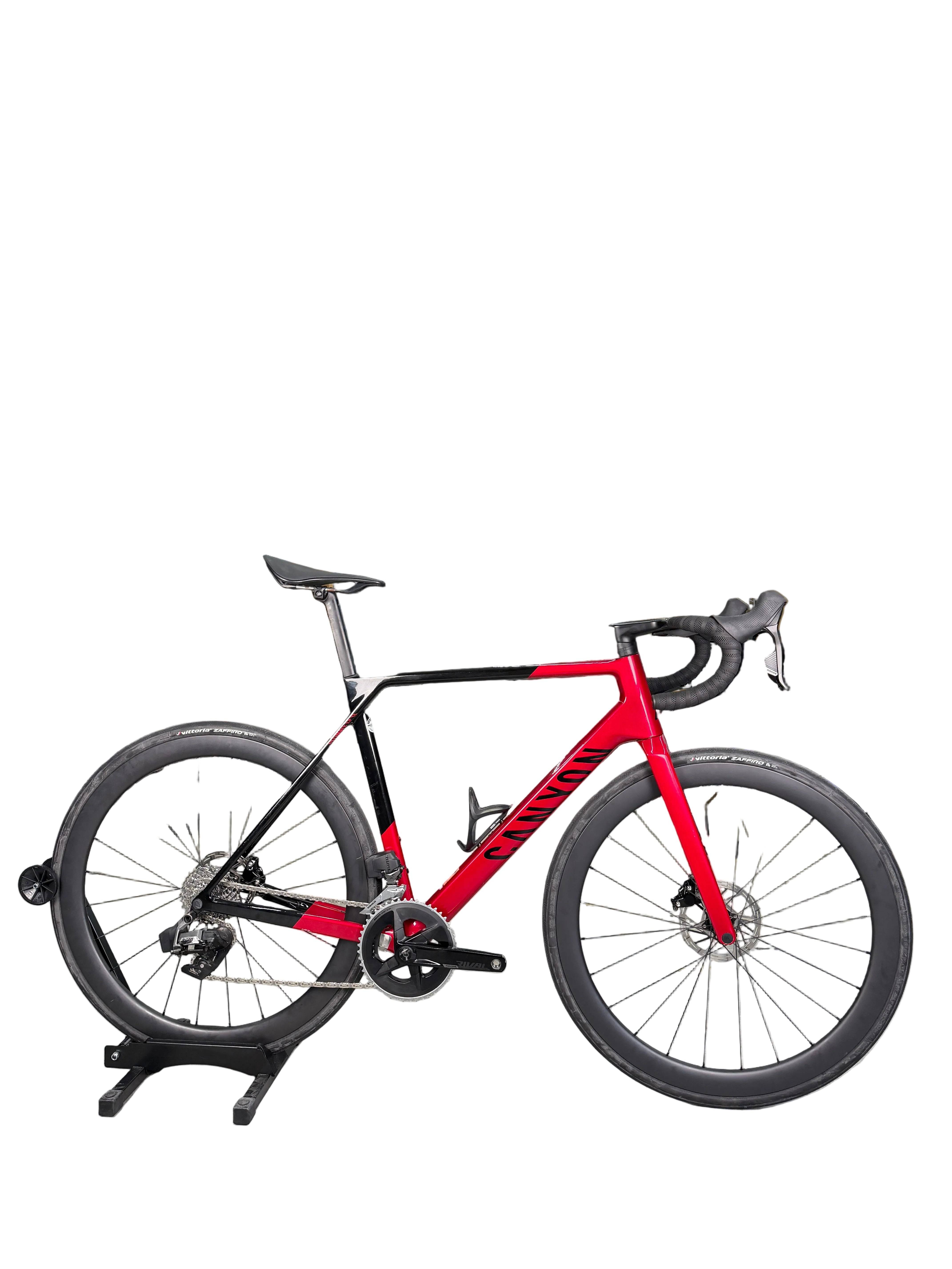 Canyon Ultimate CF SL - SRAM Rival AXS 2x12sp - 45mm carbon wheelset