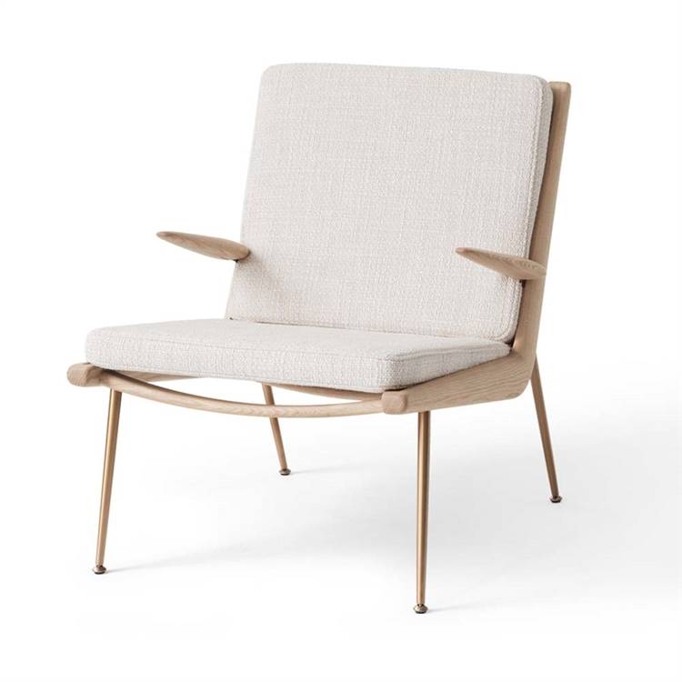 &Tradition Boomerang HM2 Loungestol Brass Oiled Oak/Loop Cream 33 (Creme)