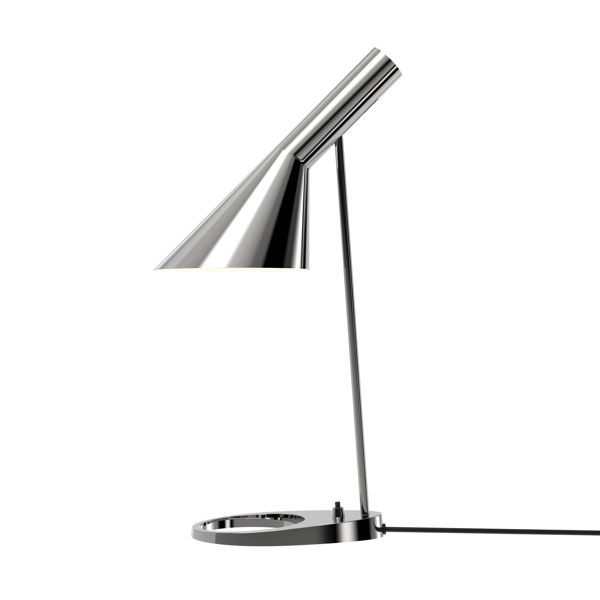 Louis Poulsen AJ Bordlampe af Arne Jacobsen Rustfrit stål poleret.