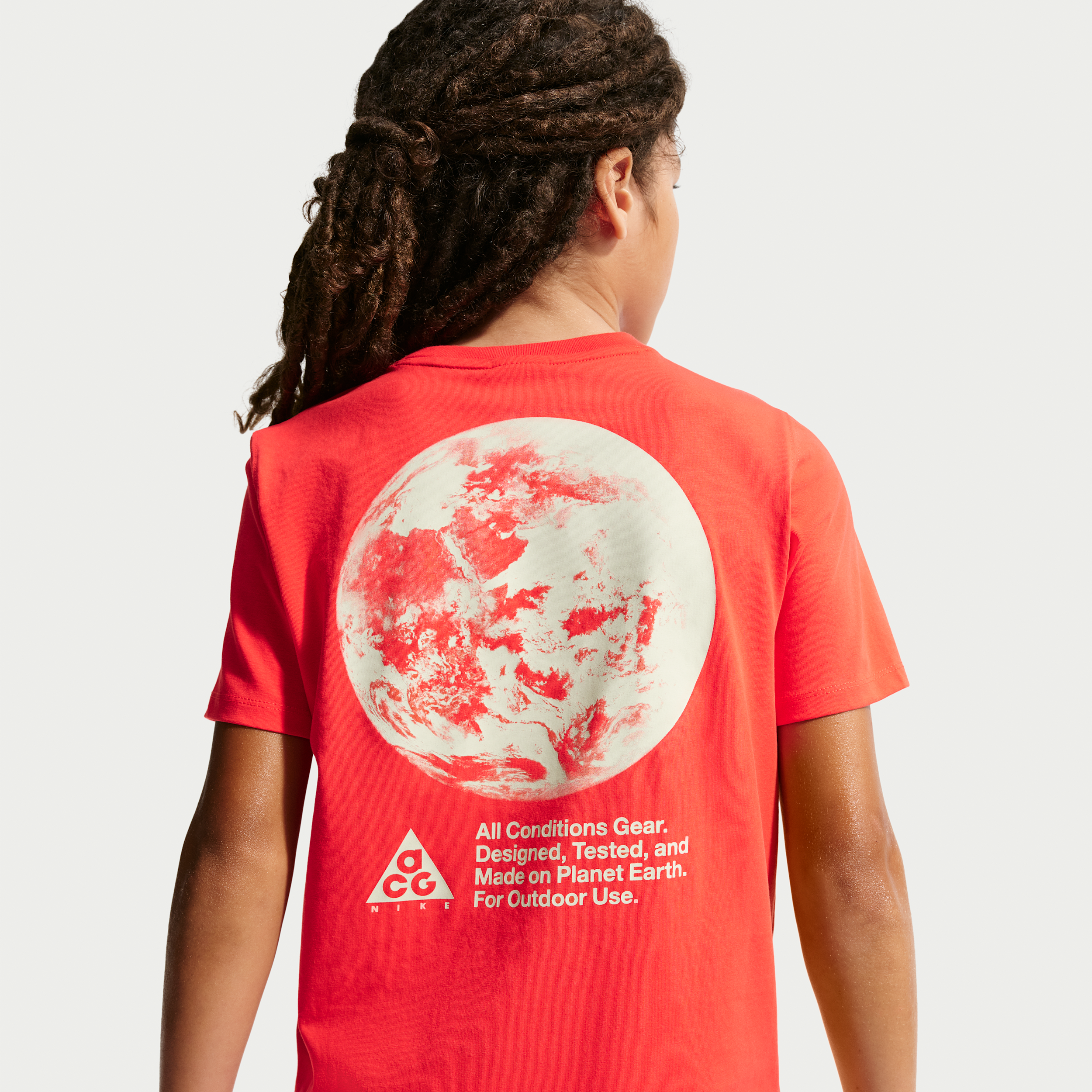 Nike ACG Dri-FIT-T-shirt med Planet Earth-motiv til større børn - rød