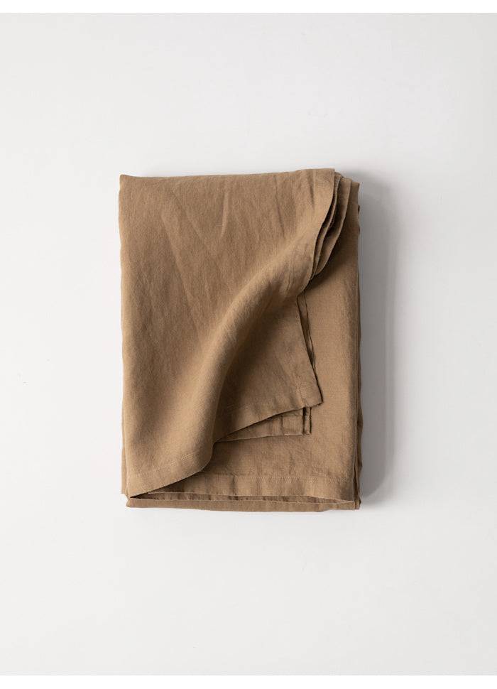 Bordsduk linne hazelnut, 145x270 cm