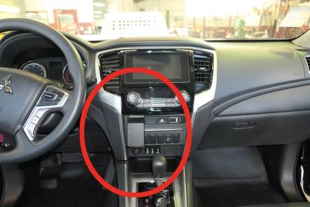 Brodit ProClip, Mitsubishi L200 20-24
