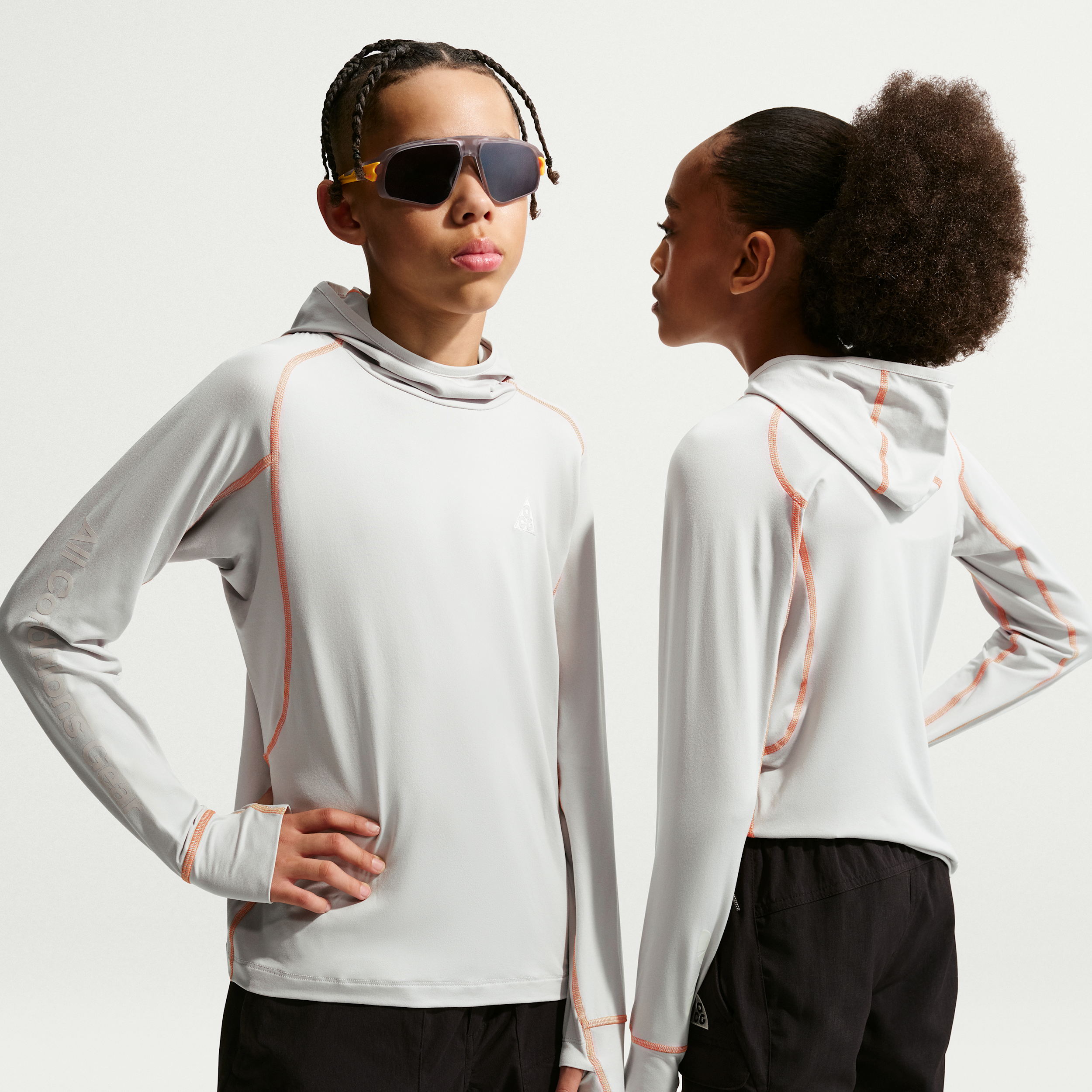 Langærmet Nike ACG UV-overdel til større børn - grå