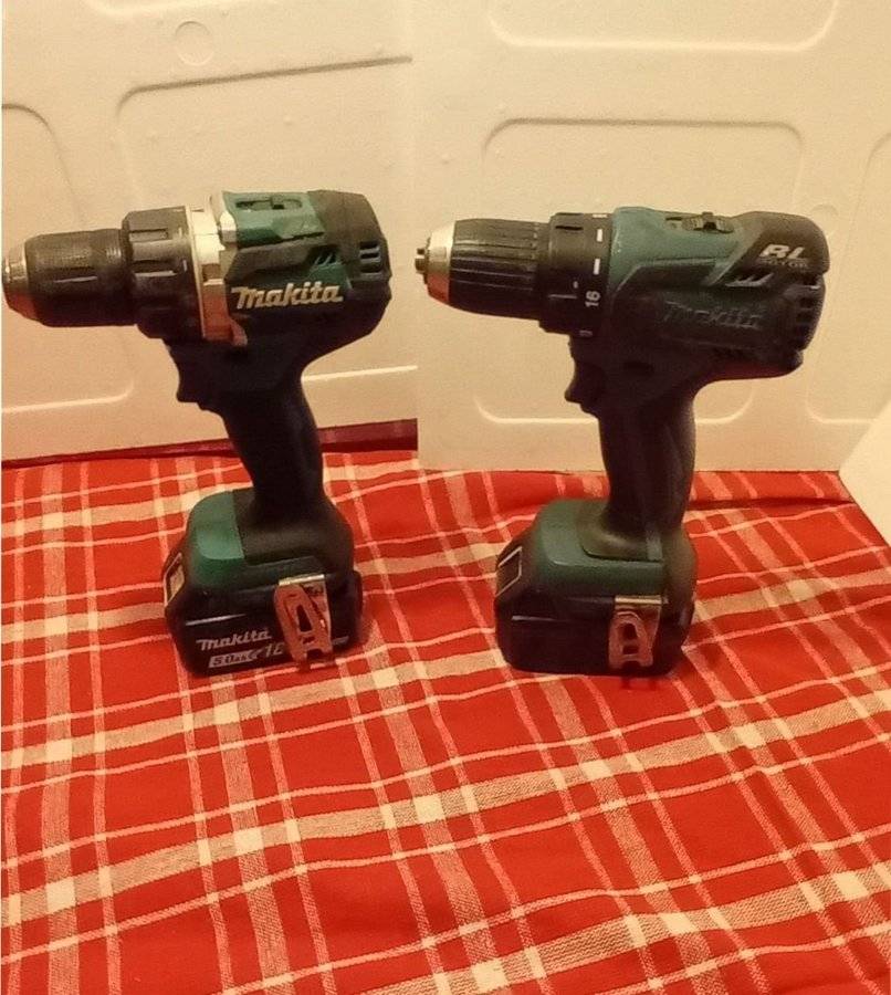 Milwaukee M18 CBLPP2B Borrskruvdragare och Slagskruvdragare med batterier och