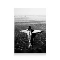 Canvastavlor Floating on Surfboard Canvastavla (50x70 cm - Ekram)