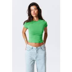 SLIM FITTED T-SHIRT