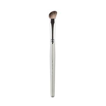 Angled Shadow Fluff Brush
