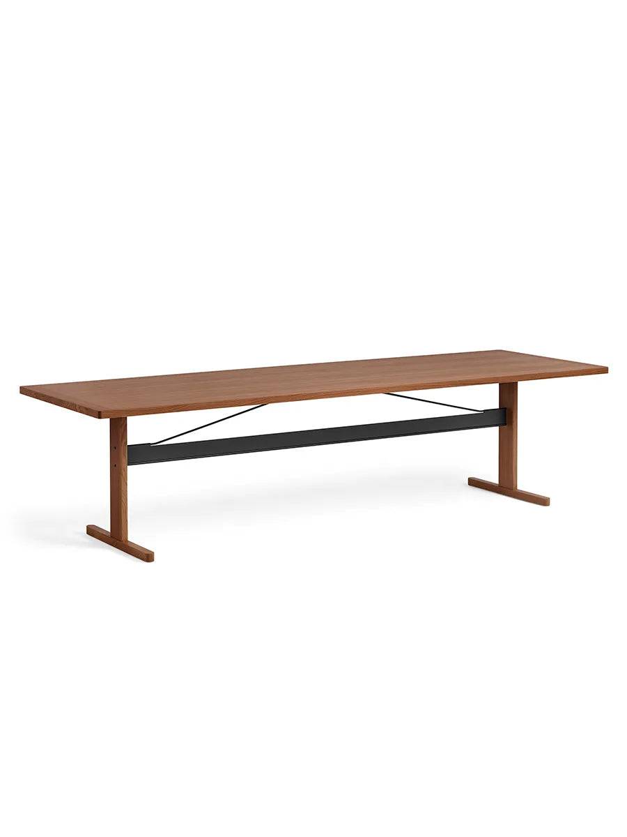 Passerelle Table, L300 cm fra Hay Water-based lacquered walnut / Ink black / Water-based lacquered walnut - Jacobsen Plus