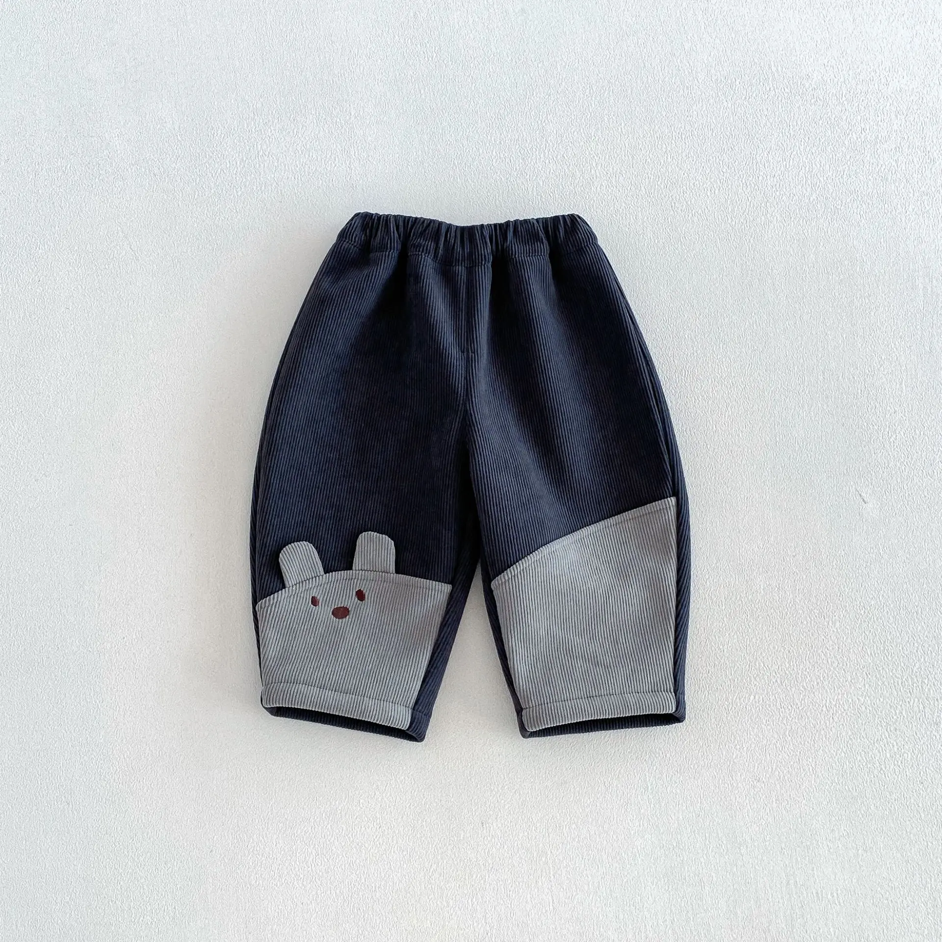 LittleWarm – Kläder & accessoarer > Kläder > Barnkläder > Jackor och byxor Byxor / Blå / 110 (3–4 år) | Pedagogiska Träleksaker