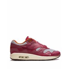 Nike - x Patta Air Max 1 låga sneakers - unisex - läder/gummi/Tyg/Tyg - 9 - Röd