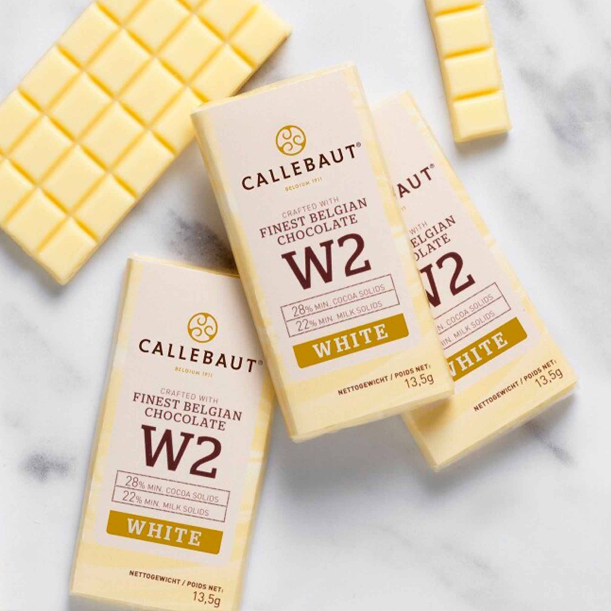 Callebaut W2 Vit chokladbar – 1 st. Neapolitanska