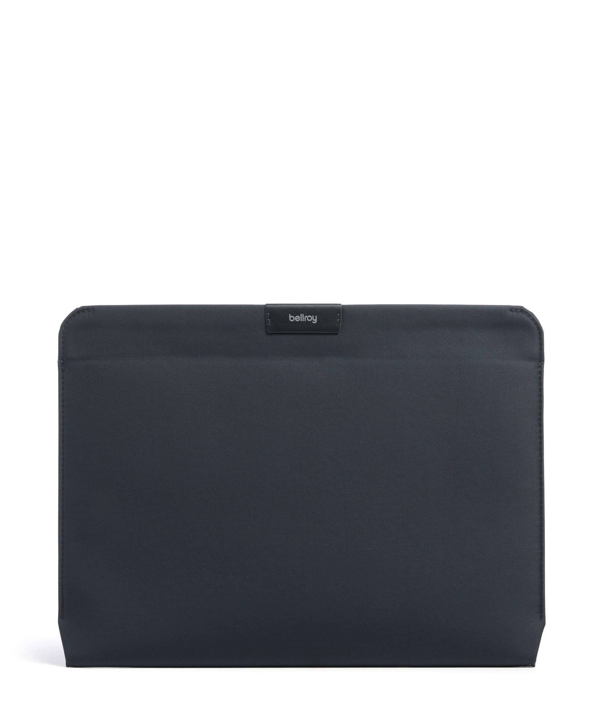 Bellroy Sleeve Computer cover night sky