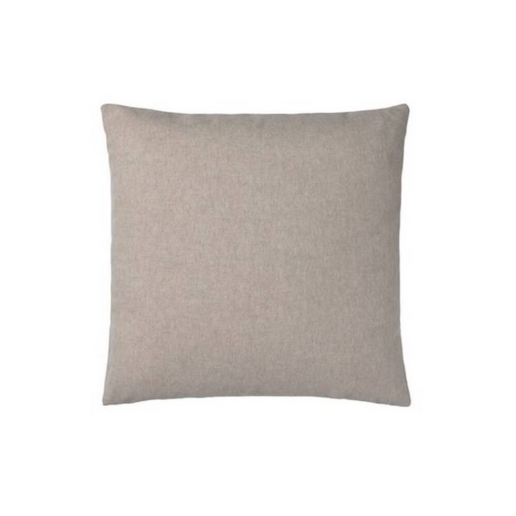 Elvang klassisk kudde Beige 50 x 50 cm.