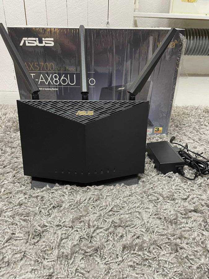 ASUS RT-AX86U Pro - AX5700 - Dual Band WiFi 6 - Gaming Router - Nyskick!