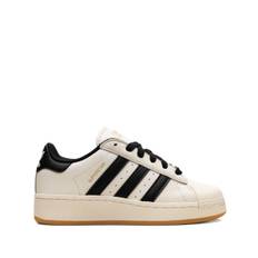 adidas - Superstar XLG Cream White/Core Black/Gum sneakers - dam - kalvskinn/Tyg/gummi - 8.5 - Vit